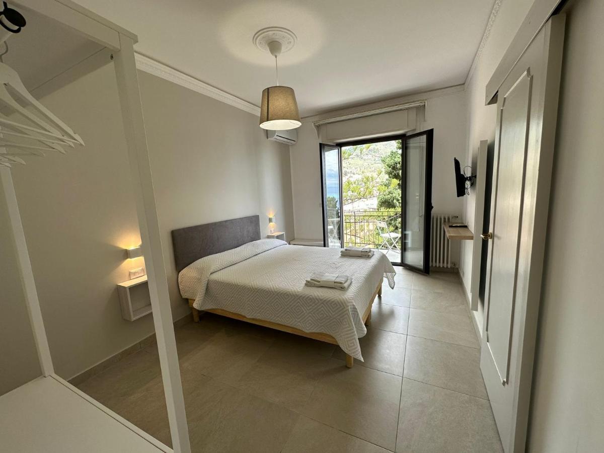 Mira Taormina Rooms 外观 照片