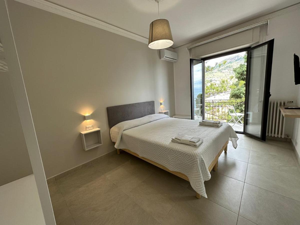 Mira Taormina Rooms 外观 照片