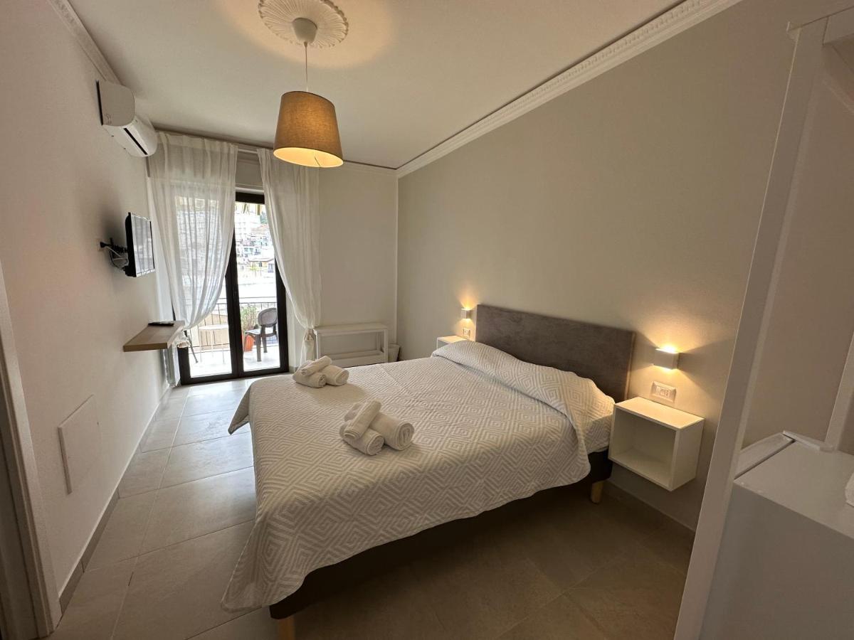 Mira Taormina Rooms 外观 照片