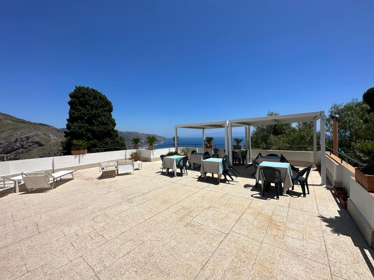 Mira Taormina Rooms 外观 照片