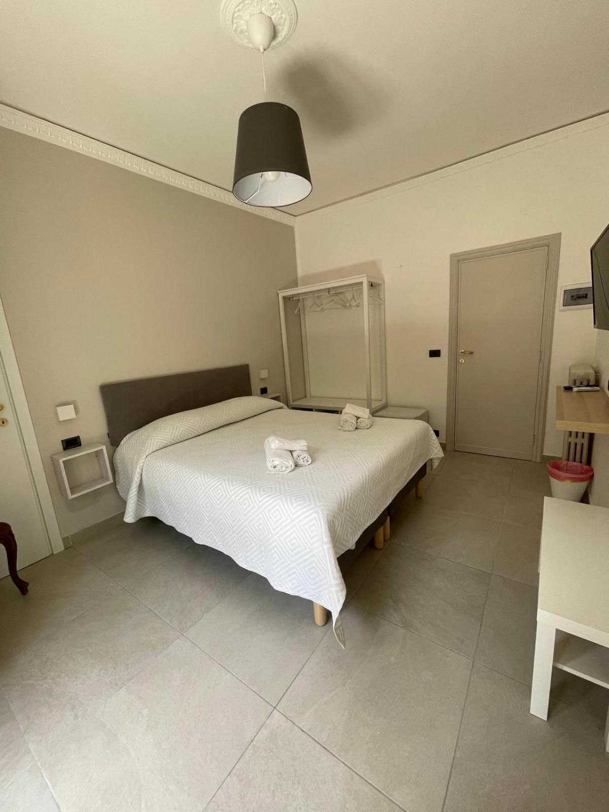 Mira Taormina Rooms 外观 照片